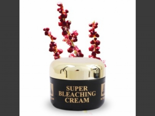 Süper Beyazlatıcı ve Leke Kremi / SUPER BLEACHING CREAM EXTRA 50 ml/1,7 Fl. Oz 